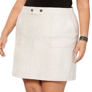 NWOT INC Faux Suede Mini Skirt M Cream